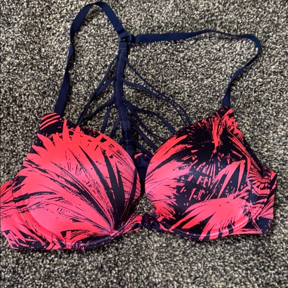Victoria secret very sexy push up